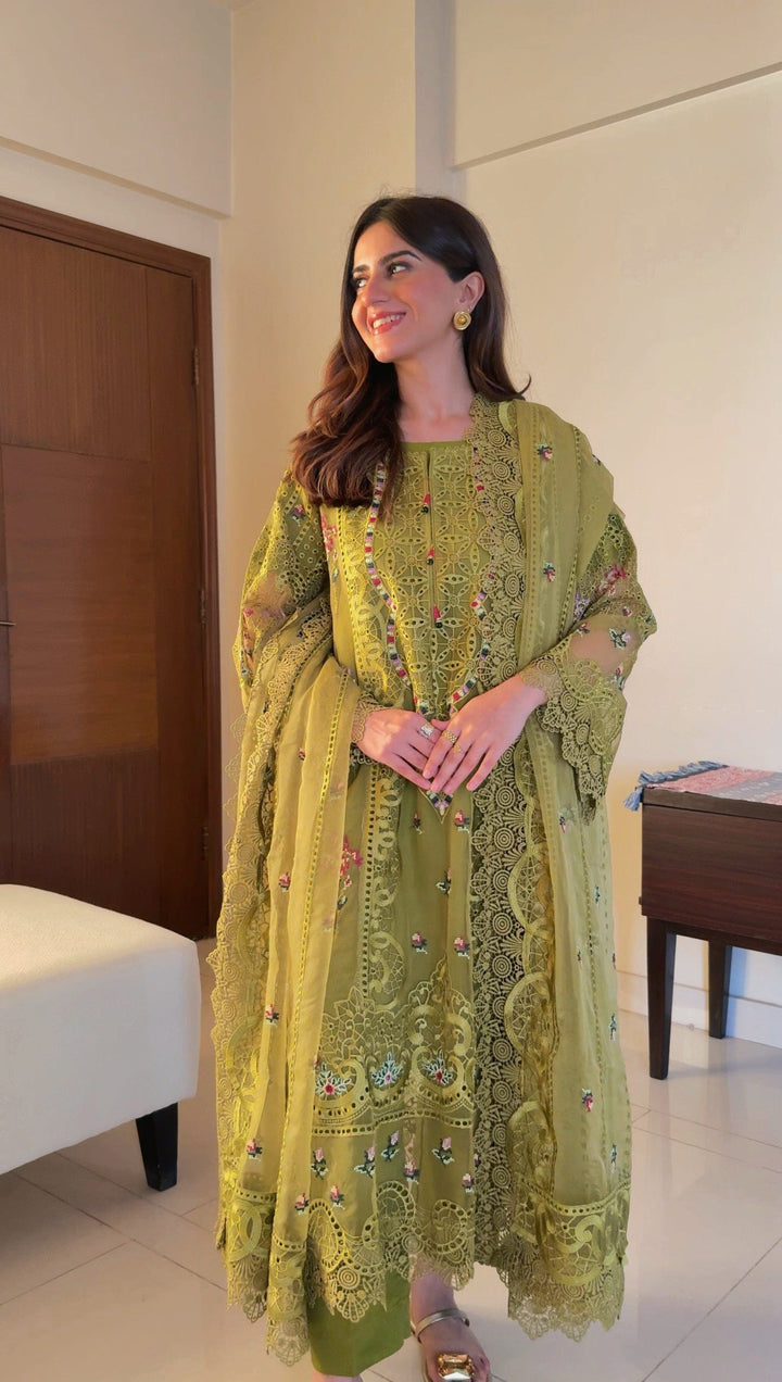 HASEEN Pure Lawn Embroidered 3 Piece Dress – LF-HS-013