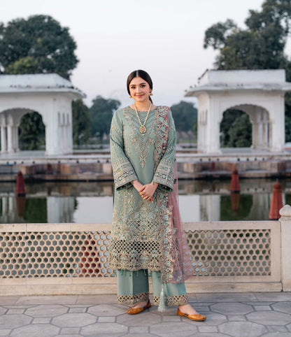 Pure Chiffon Green Embroidered Wedding Dress - PW412