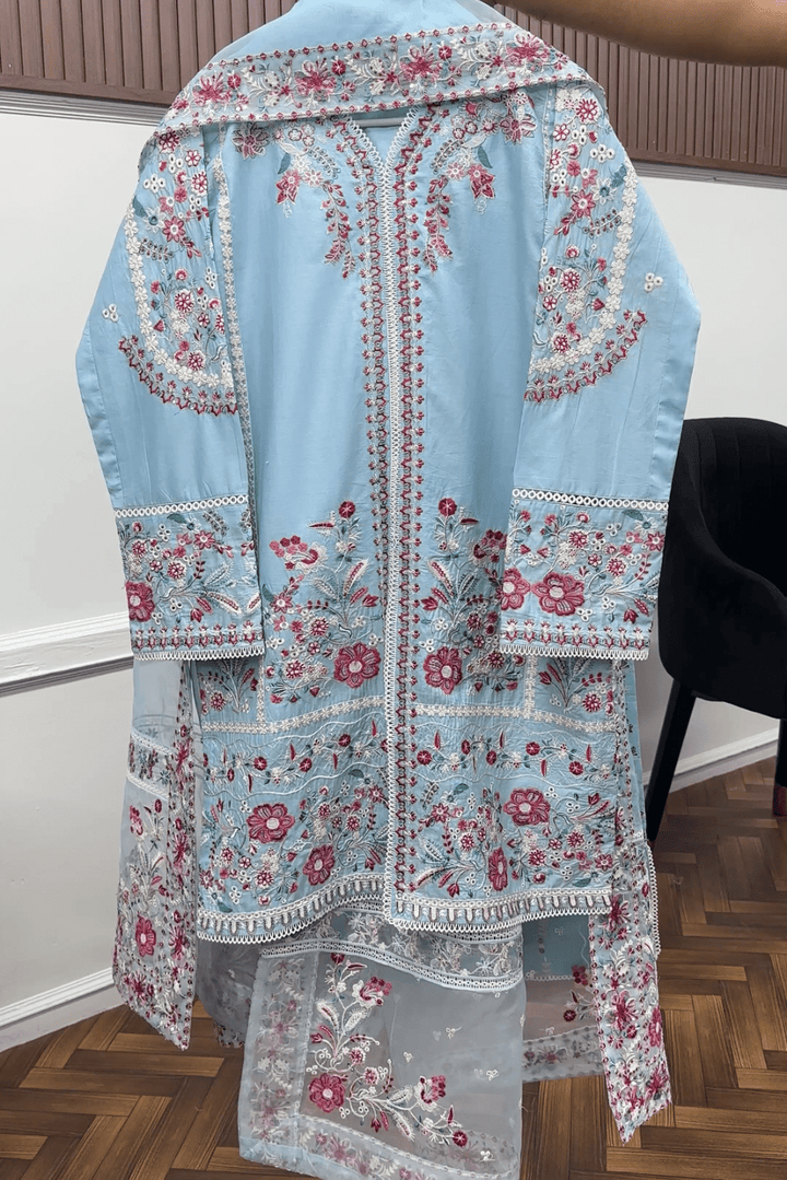 HAYAT Pure Lawn Embroidered 3 Piece Dress – LF-HT-011