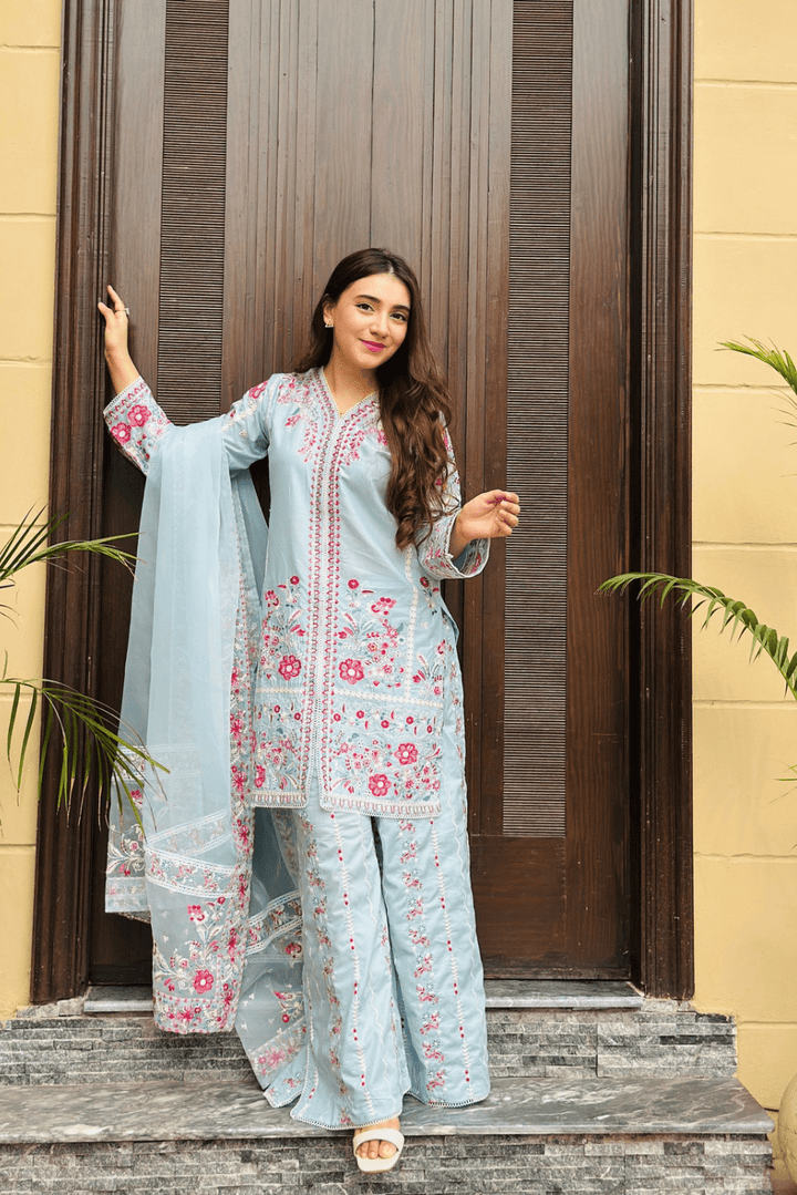 HAYAT Pure Lawn Embroidered 3 Piece Dress – LF-HT-011