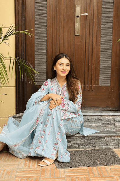 HAYAT Pure Lawn Embroidered 3 Piece Dress – LF-HT-011