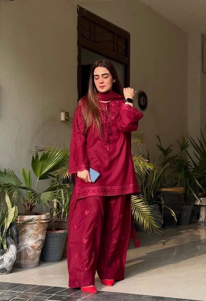 FARAH Pure Lawn Embroidered 3 Piece Dress – LF-FR-008