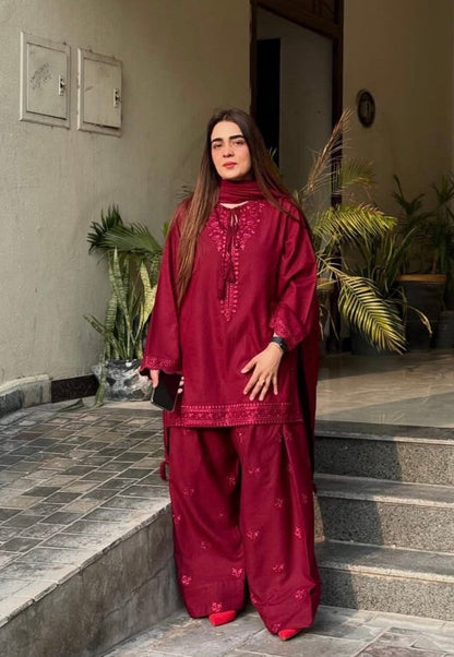 FARAH Pure Lawn Embroidered 3 Piece Dress – LF-FR-008