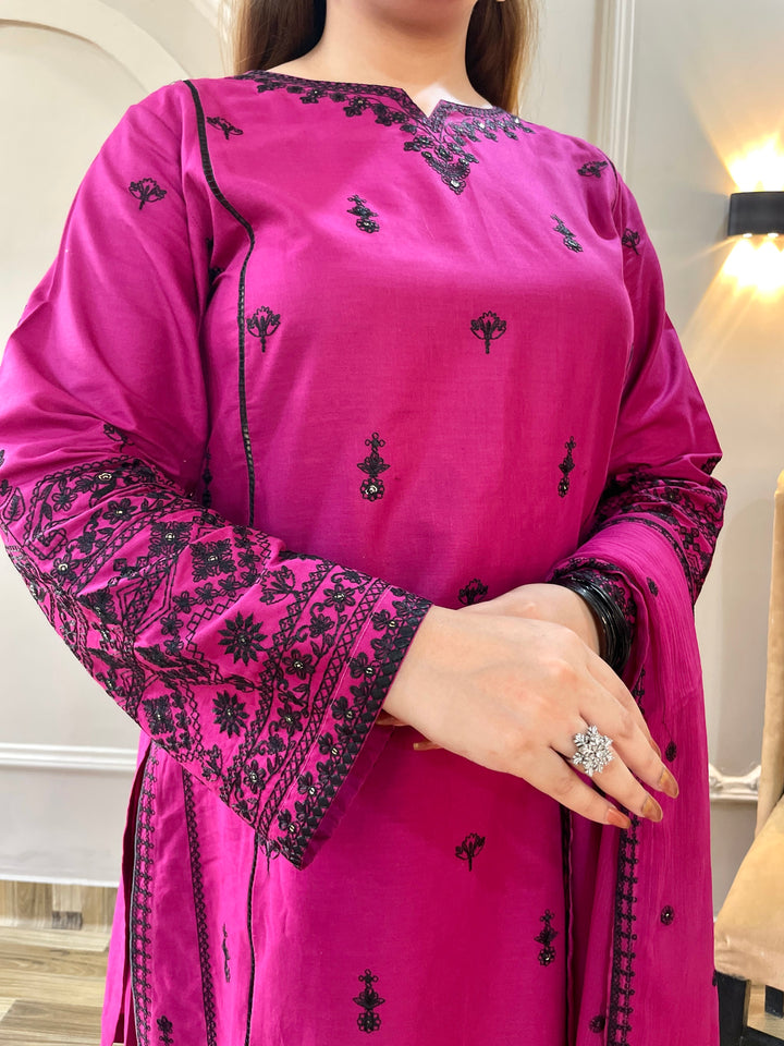 KINZA Pure Lawn Embroidered 3 Piece Dress – LF-KZ-029