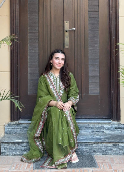 KIRAN Pure Lawn Embroidered 3 Piece Dress – LF-KR-009
