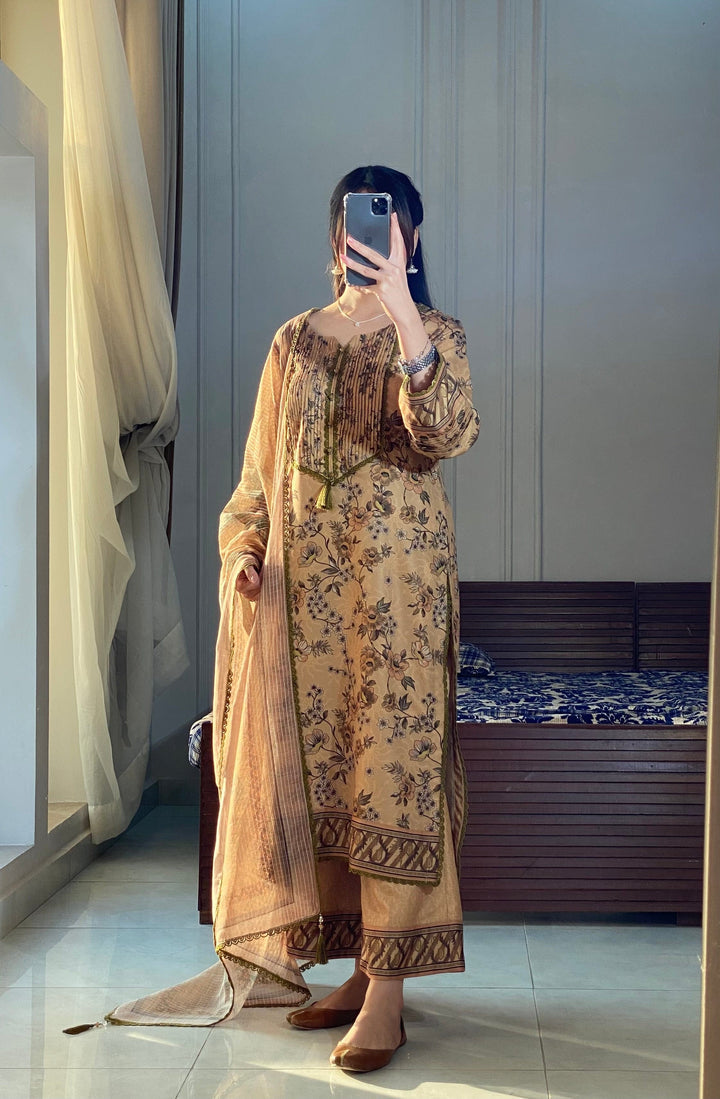 MEHREEN Printed Slub Cambric 3 Piece Dress – LF-MH-040