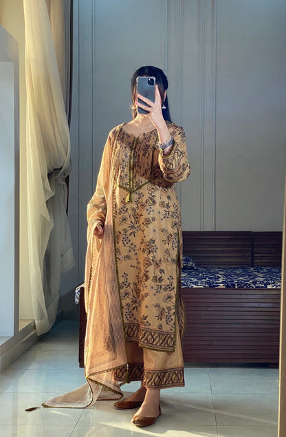 MEHREEN Printed Slub Cambric 3 Piece Dress – LF-MH-040